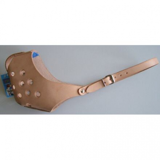 Kožený náhubek FILA