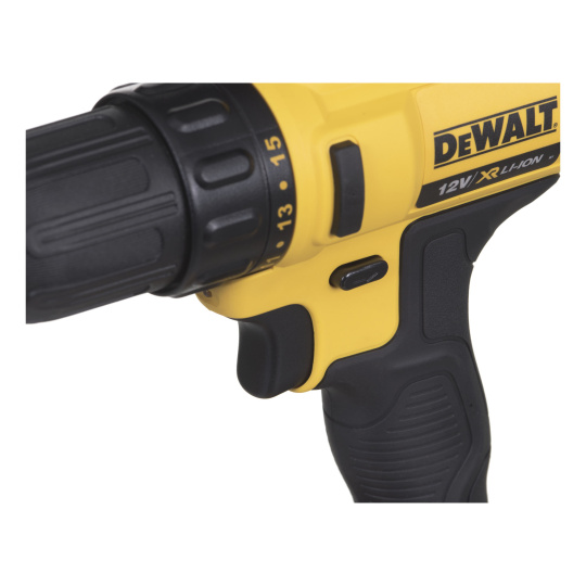 Akumulátorová vrtačka/šroubovák Li-Ion 10,8V 2,0Ah DeWALT DCD710D2